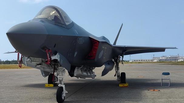 小松基地のF35A③ 小松基地のF35A③の写真