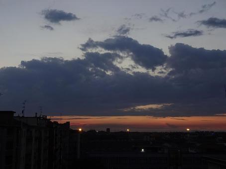 イタリアの夕暮れ イタリア,街並み,シルエットの写真素材