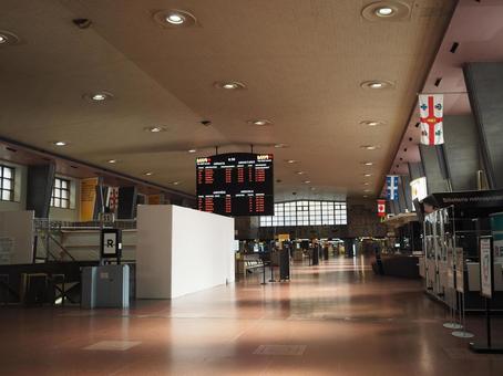 Inside Montreal Central Station on Canadian VIA Rail, JPG Inside Montreal Central Station on Canadian VIA Rail, JPG