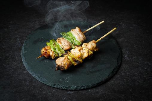 焼き鳥の塩味 焼き鳥の塩味 焼き鳥,鶏肉,ねぎまの写真素材