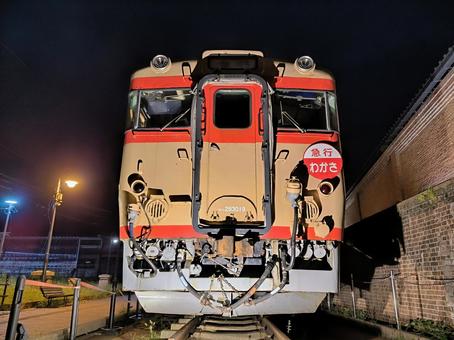 キハ28-3019号、福井県敦賀市 キハ28-3019号、福井県敦賀市 敦賀,赤レンガ倉庫,キハの写真素材