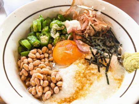 ネバネバ蕎麦01 ネバネバ蕎麦01 納豆,オクラ,玉子の写真素材