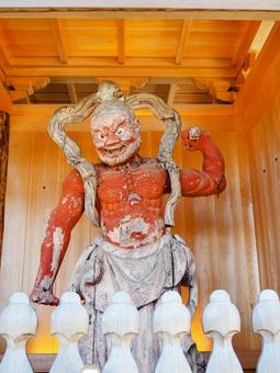 秋の飯山観音・山門(神奈川県・厚木市) 秋の飯山観音・山門(神奈川県・厚木市)の写真