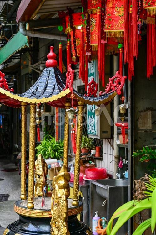 台湾・台北の街中にある祠 台湾,台北,信仰の写真素材