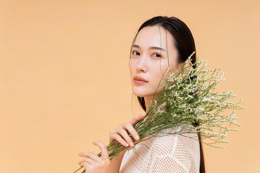 若い女性のビューティ 若い女性のビューティの写真