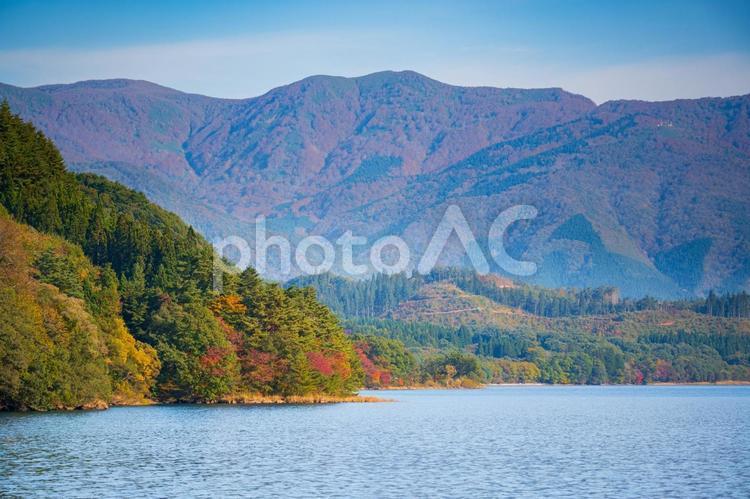 秋田県の美しい湖、田沢湖 田沢湖,秋田,透明度の写真素材