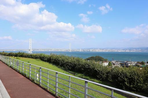 明石海峡大橋が見える景色 明石海峡大橋が見える景色 橋,海,青空の写真素材