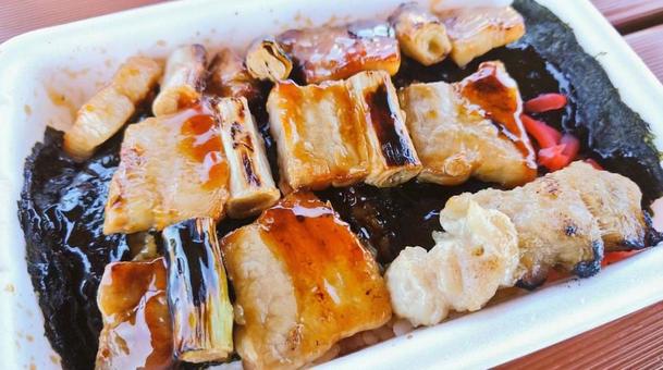 やきとり弁当 やきとり弁当の写真
