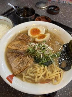 しょう油ラーメン しょう油ラーメン,麺,麺類の写真素材