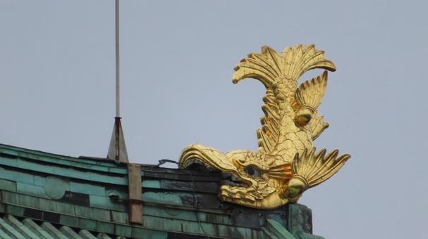 名古屋城 天守閣の金鯱 雌 名古屋城 天守閣の金鯱 雌 名古屋城,尾張徳川家,御三家の写真素材