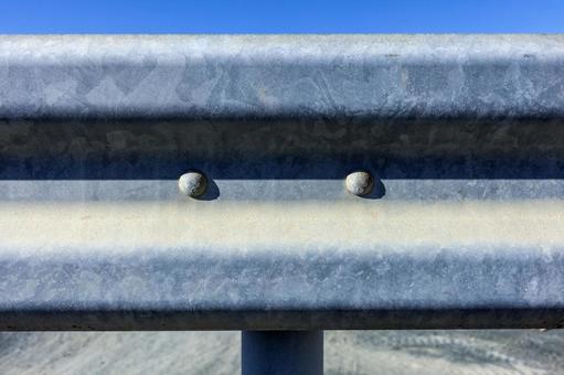 亜鉛メッキガードレール3 ガードレール,亜鉛メッキ,防錆の写真素材