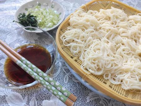 そうめん/夏/薬味/お昼ご飯/食事 そうめん/夏/薬味/お昼ご飯/食事 素麺,夏,涼しげの写真素材