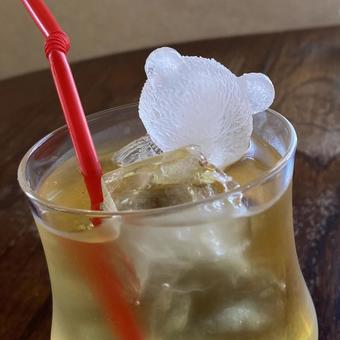 リンゴジュース〜くまさんの氷 氷,ice,クマの写真素材