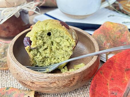 ドライフルーツのマフィン マフィン,コーヒー,ケーキの写真素材