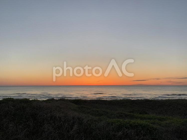 夕焼けの海 夕焼け,夕暮れ,海の写真素材