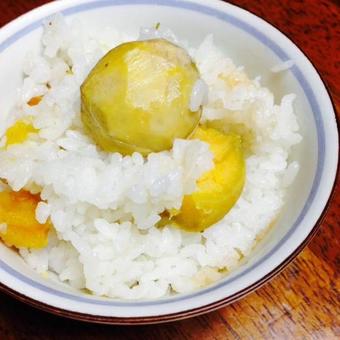 栗ごはん 栗ごはん 栗ごはん,炊き込みご飯,栗の写真素材