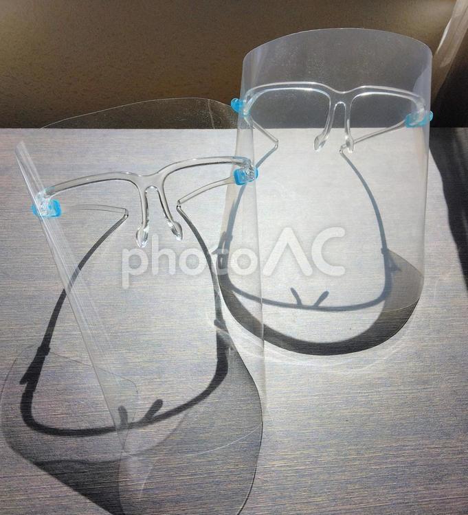 感染予防　フェイスシールド 感染予防,フェイスシールド,新型コロナ感染予防の写真素材