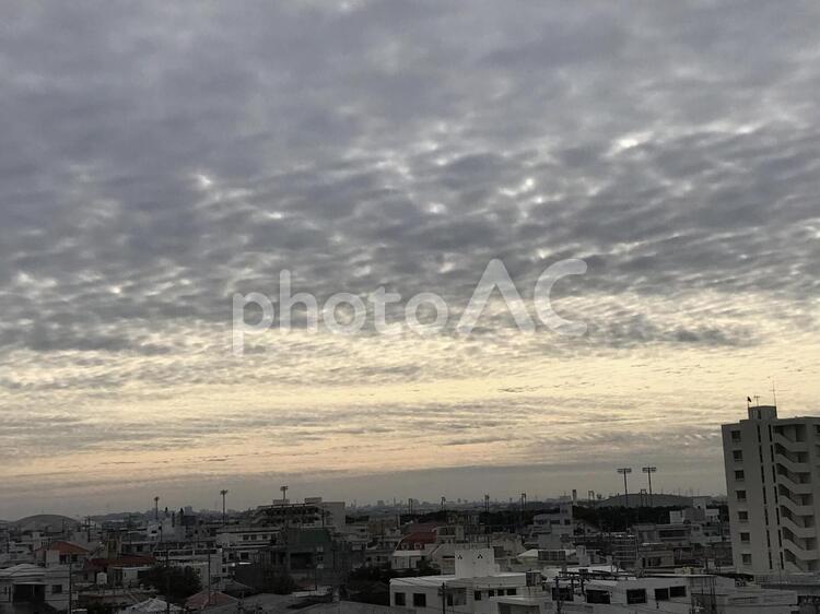 夕暮れ 都市,日暮れ,街並みの写真素材