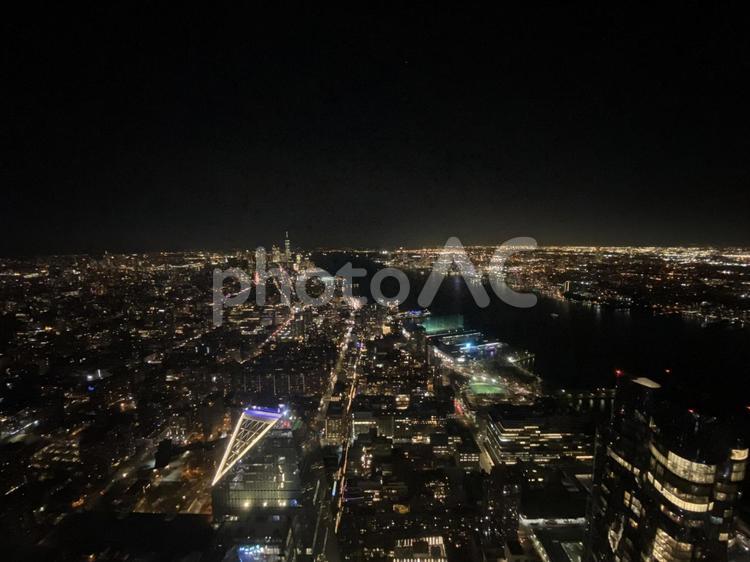 ニューヨークの夜景 夜景,空,ビルの写真素材