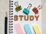 勉強/STUDYの文字と文房具/サムネ 勉強,英語,英会話の写真素材