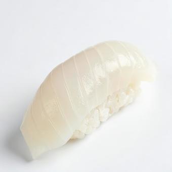 イカの握り寿司の写真