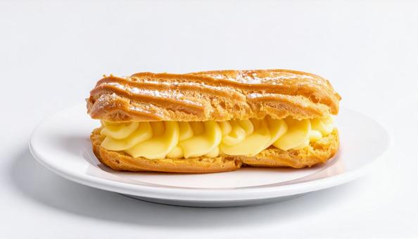 クリームたっぷりのシュークリーム クリームたっぷりのシュークリームの写真