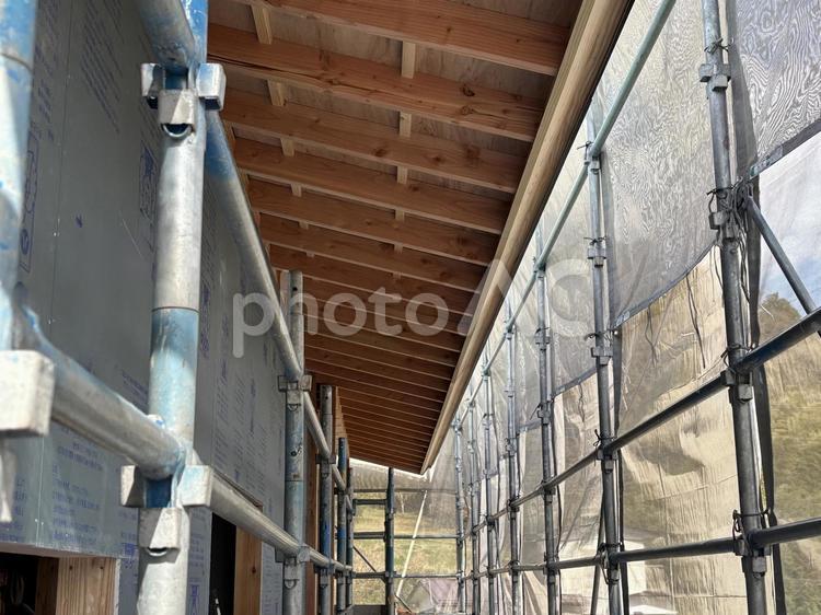新築住宅の現場 足場,外壁塗装,仕事の写真素材