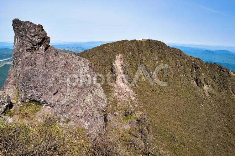 5月大分県由布岳を登山 5月,大分県,由布岳の写真素材
