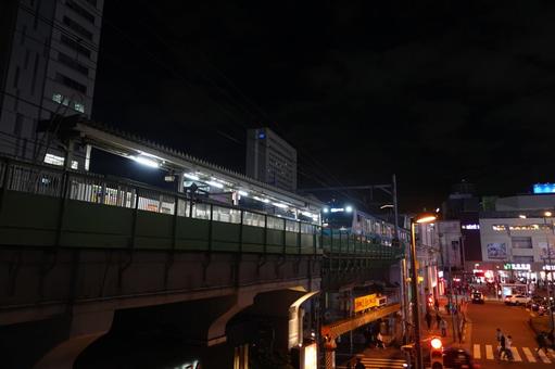 夜の秋葉原駅 秋葉原駅,秋葉原,駅の写真素材