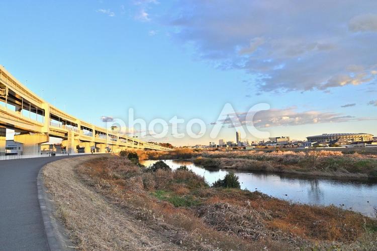 鶴見川サイクリングロード　スタジアム付近 鶴見川,サイクリングロード,一級河川の写真素材