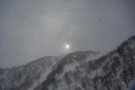 The view from the Tanigawadake ropeway, JPG The view from the Tanigawadake ropeway, JPG