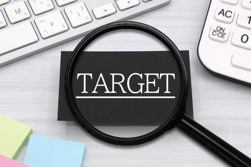 ターゲットを絞る ターゲット,target,客層の写真素材
