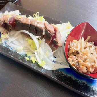 かつをの刺身 刺身,鰹,和食の写真素材