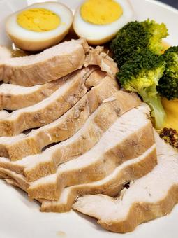 鶏むね肉のチャーシュー3 鶏むね肉のチャーシュー3の写真