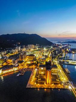 【福岡県】北九州市・門司の街並み レトロ展望台,夜景,夜の写真素材