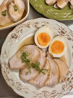 鶏むねチャーシュー(ネギ有り) 鶏むねチャーシュー(ネギ有り)の写真