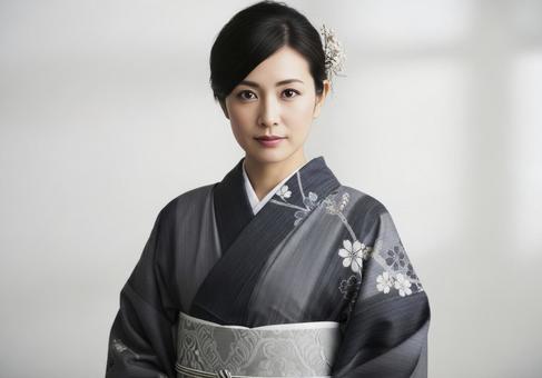 浴衣姿の日本人女性のポートレイト 浴衣姿の日本人女性のポートレイトの写真