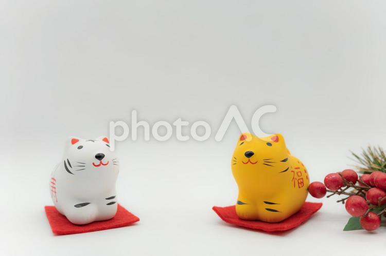 【新年】寅年の置物と正月飾り【干支】 お正月,正月,謹賀新年の写真素材