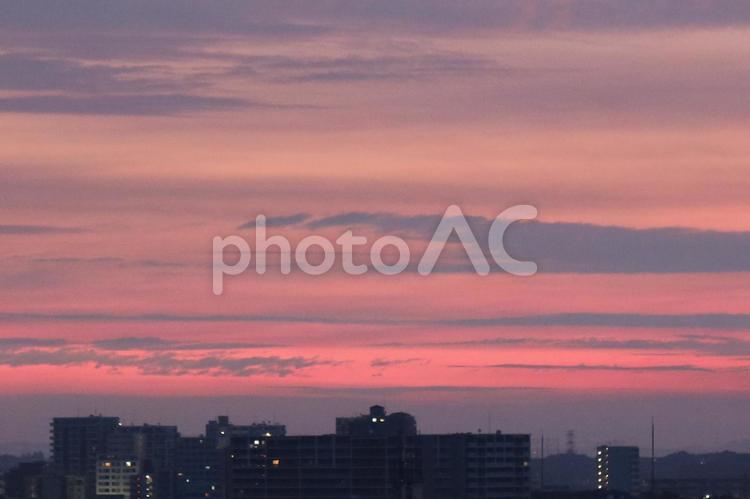 朝焼け　日の出　dawn  朝焼け,夜明け,朝焼け雲の写真素材