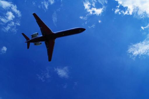 飛行機と青空 飛行機,青空,旅客機の写真素材