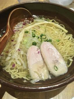 鶏清湯ラーメン 鶏清湯ラーメン 鶏清湯ラーメン,チンタンスープ,清湯の写真素材