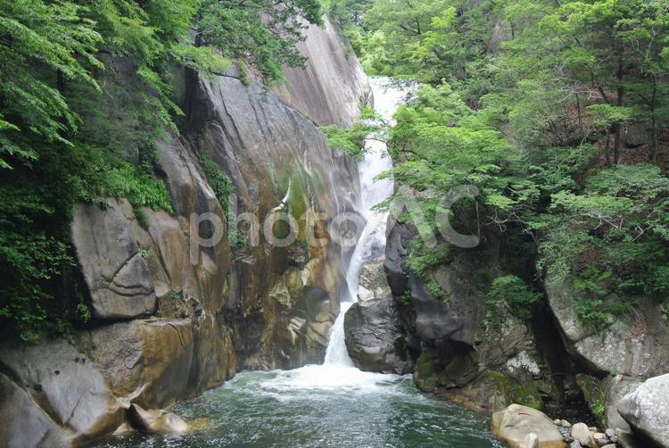 昇仙峡の仙娥滝3 昇仙峡,滝,アウトドアの写真素材