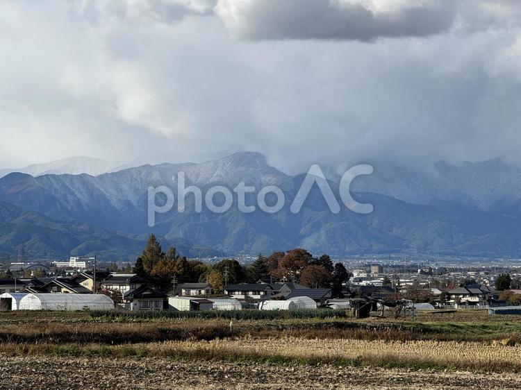 晩秋の長野県塩尻市 秋,晩秋,塩尻市の写真素材