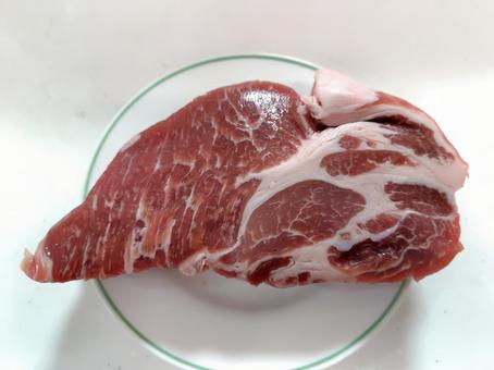 豚肩ロースブロック 豚肩ロースブロック,豚肉,豚肩ロースの写真素材