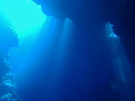 神聖なる海 神聖なる海の写真