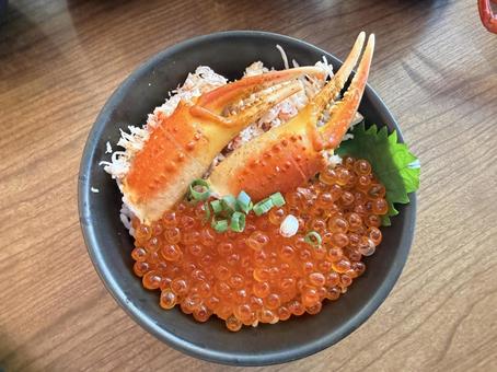 蟹いくら丼 蟹いくら丼 カニ,蟹,海鮮の写真素材