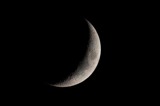Moon age 4.6, JPG Moon age 4.6, JPG
