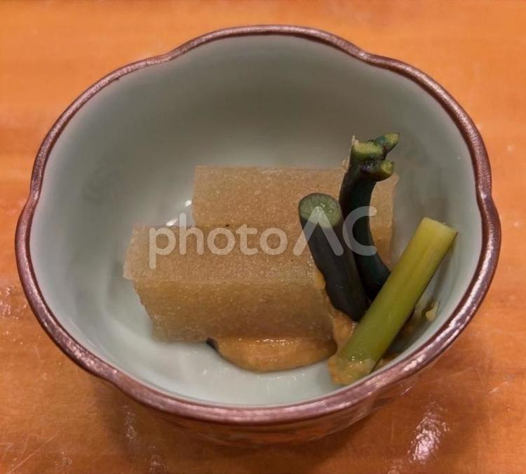 R7.05.03　エゴとわらびの煮物 エゴ,わらび,煮物の写真素材