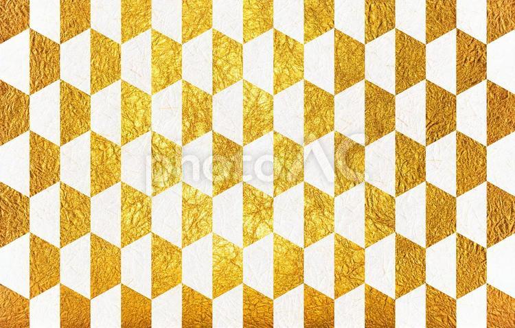 白和紙に金の模様が描かれた高級感ある背景 和紙,白,金色の写真素材