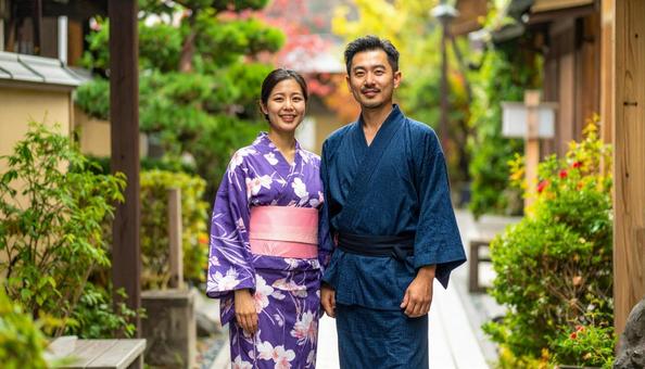温泉旅行を楽しむ夫婦 温泉旅行を楽しむ夫婦の写真